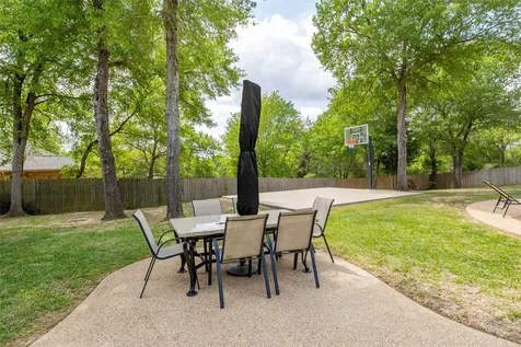 2005 Old May Court College Station TX 77845