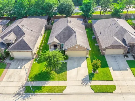 12027 Rockridge Falls Drive Tomball TX 77375
