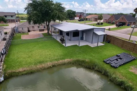 3601 17th Street N Texas City TX 77590