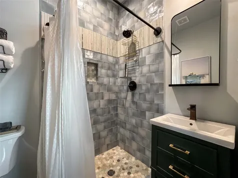 1208 32nd Street Galveston TX 77550