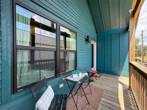 1208 32nd Street Galveston TX 77550