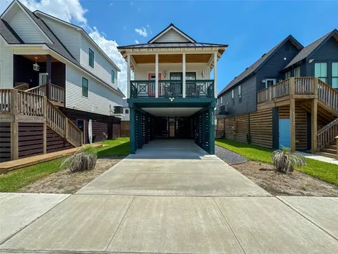 1208 32nd Street Galveston TX 77550