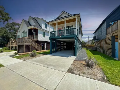 1208 32nd Street Galveston TX 77550