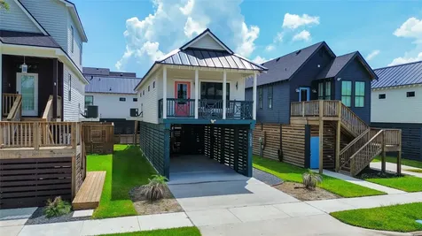 1208 32nd Street Galveston TX 77550