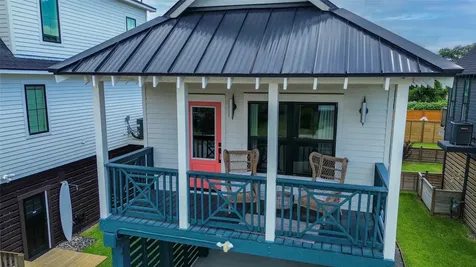 1208 32nd Street Galveston TX 77550