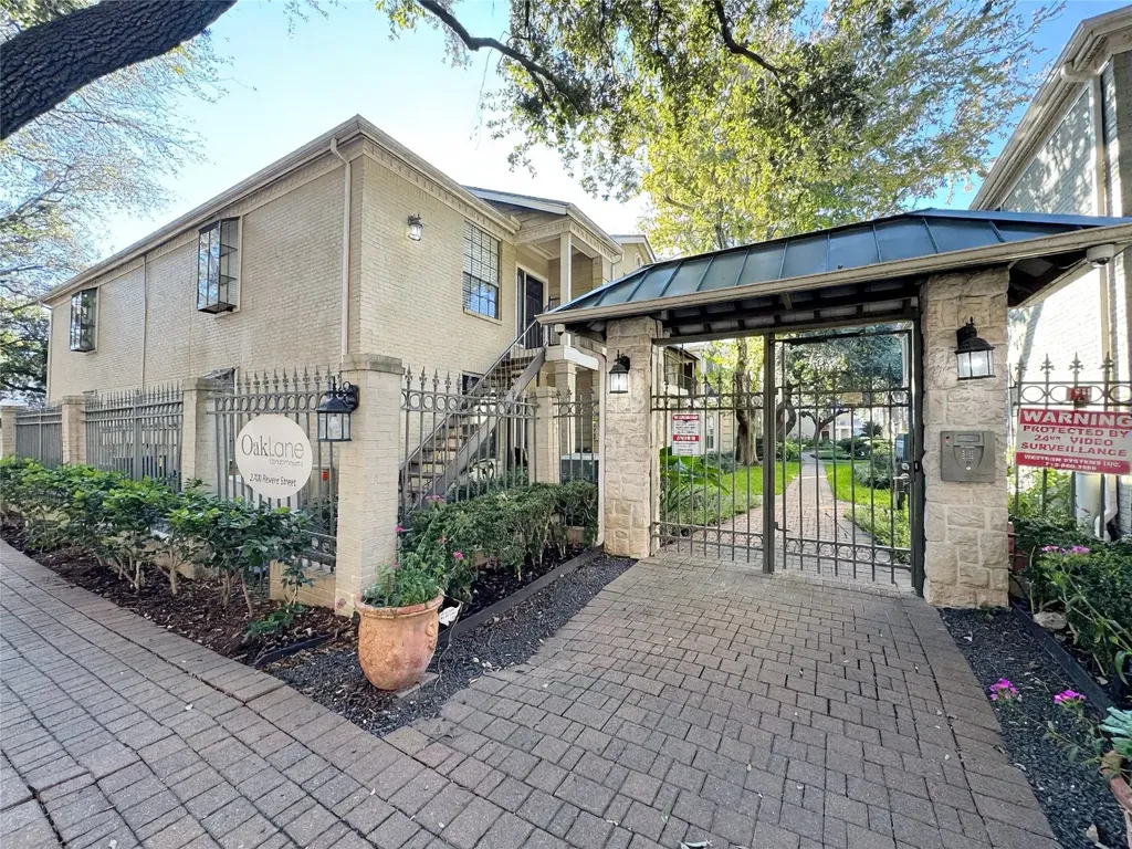 2700 Revere Street 140 Houston TX 77098