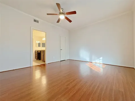 2700 Revere Street 140 Houston TX 77098