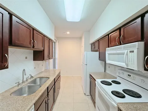 2700 Revere Street 140 Houston TX 77098