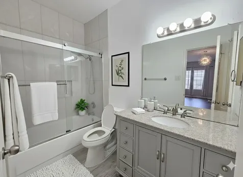 3800 Tanglewilde Street 605 Houston TX 77063