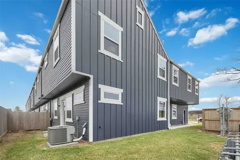 303 Charlock Street Houston TX 77022