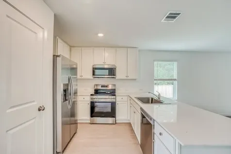 343 Parkin Court Conroe TX 77303