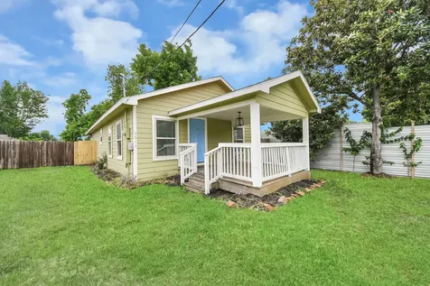 6613 Morrow Street Houston TX 77091