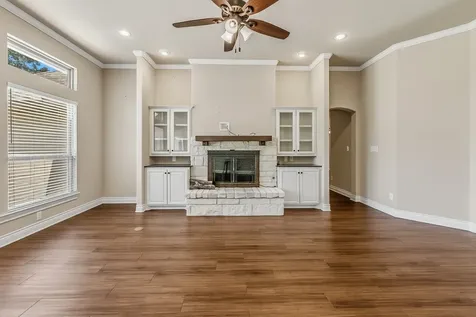 325 Planter Pointe Drive Normangee TX 77871