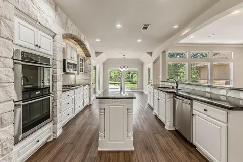 325 Planter Pointe Drive Normangee TX 77871