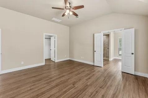325 Planter Pointe Drive Normangee TX 77871
