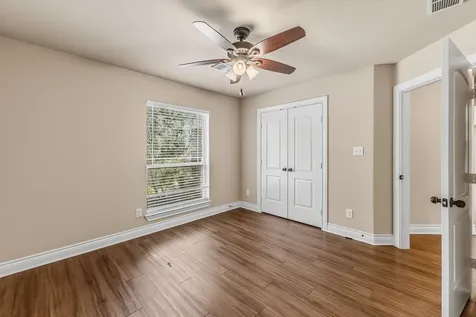 325 Planter Pointe Drive Normangee TX 77871