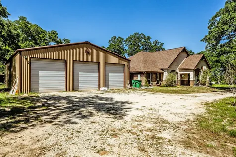 325 Planter Pointe Drive Normangee TX 77871