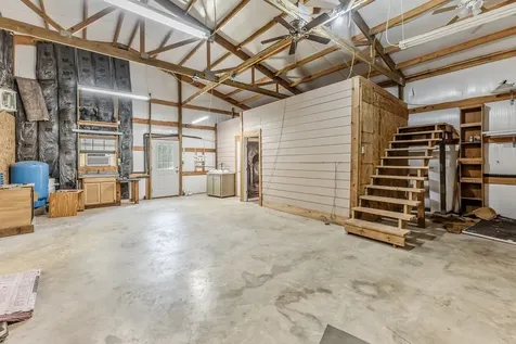 325 Planter Pointe Drive Normangee TX 77871