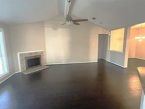 4910 Linden Place Pearland TX 77584