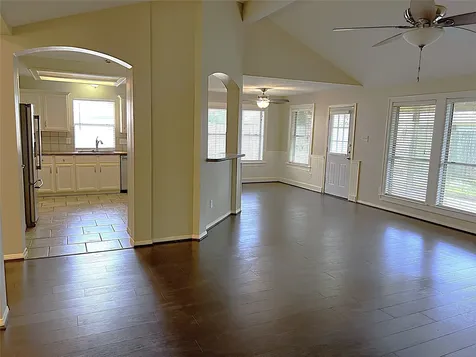 4910 Linden Place Pearland TX 77584