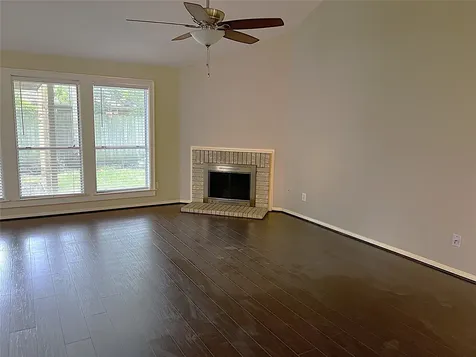 4910 Linden Place Pearland TX 77584