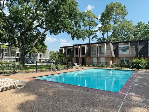 12633 Memorial Drive 74 Houston TX 77024