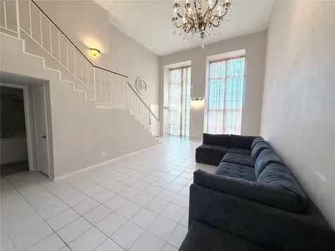 12633 Memorial Drive 74 Houston TX 77024