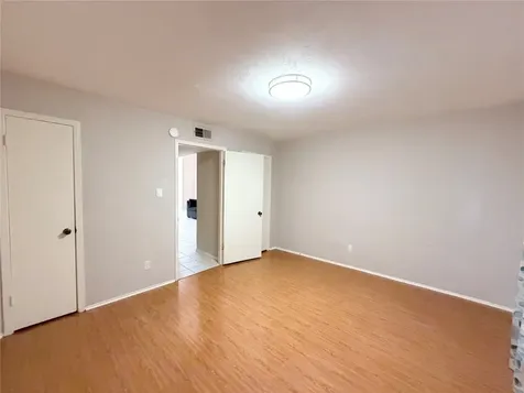 12633 Memorial Drive 74 Houston TX 77024