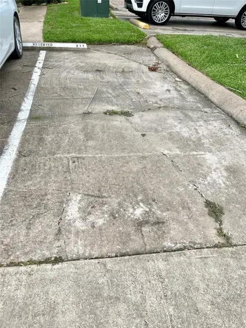 1516 Bay Area Boulevard E4 Houston TX 77058
