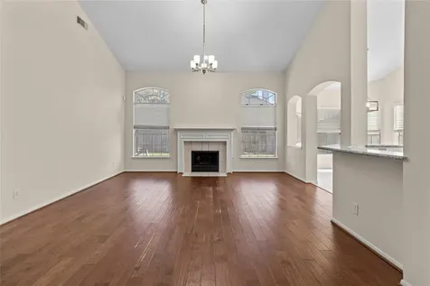 2405 Evergreen Drive Pearland TX 77581
