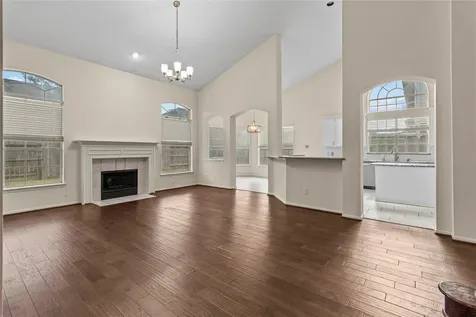 2405 Evergreen Drive Pearland TX 77581