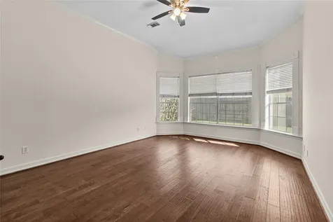 2405 Evergreen Drive Pearland TX 77581
