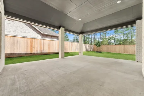 26933 South Ranch House Road Montgomery TX 77316
