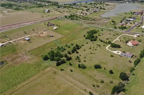 100 County Road 198 Hutto TX 78634
