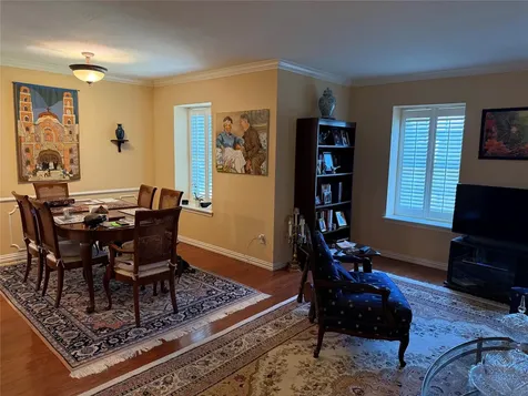 351 N Post Oak Lane 808 Houston TX 77024