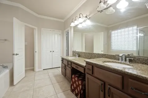 2280 Longspur Lane League City TX 77573
