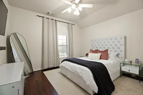 2280 Longspur Lane League City TX 77573