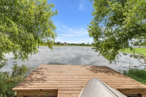 7705 N Peninsula Drive Beaumont TX 77707
