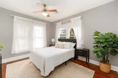 1222 Arlington Street Houston TX 77008