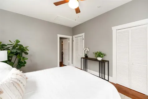1222 Arlington Street Houston TX 77008