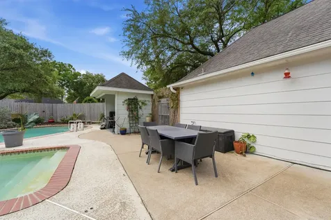 615 Brenwick Court Katy TX 77450