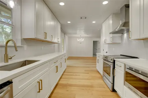 5514 Indigo Street Houston TX 77096