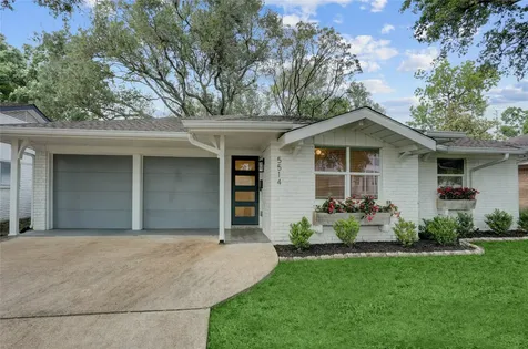 5514 Indigo Street Houston TX 77096