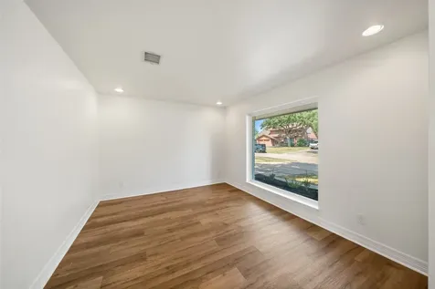 6107 Golden Forest Drive Houston TX 77092