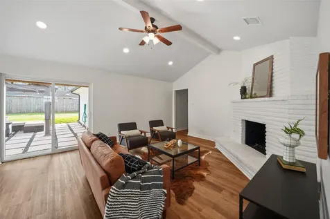 6107 Golden Forest Drive Houston TX 77092
