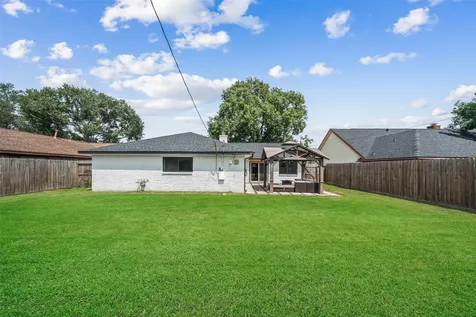 6107 Golden Forest Drive Houston TX 77092