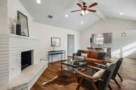 6107 Golden Forest Drive Houston TX 77092