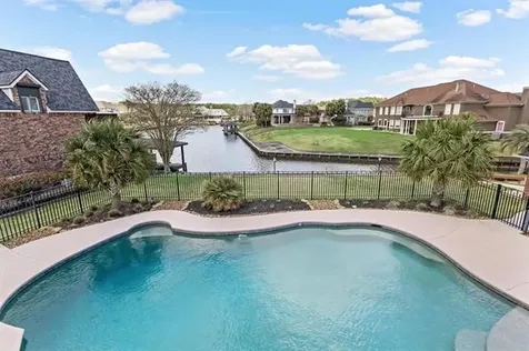 302 Waterwood Drive Orange TX 77630