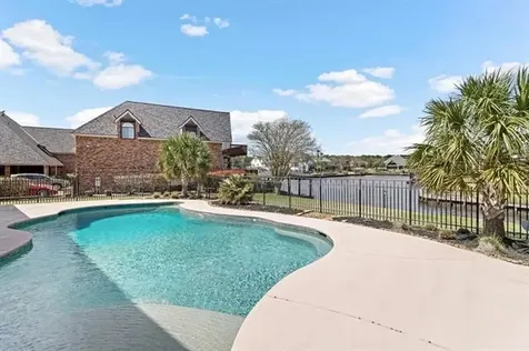 302 Waterwood Drive Orange TX 77630