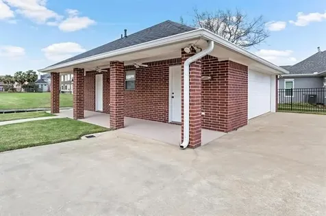 302 Waterwood Drive Orange TX 77630